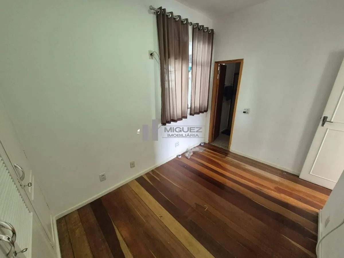 Apartamento com piso de madeira ou laminado, Tijuca — photo 5