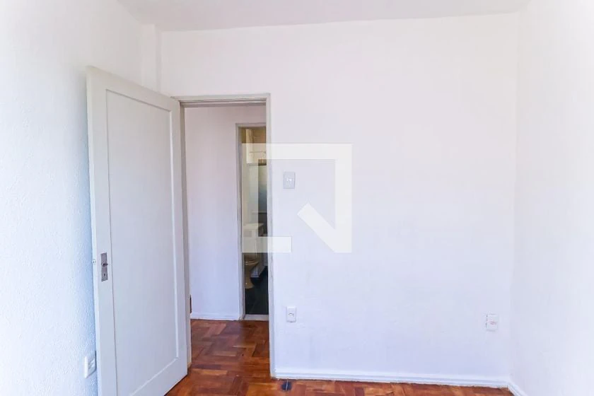 Apartment, 62 m², with wood or laminate floors — photo 14
