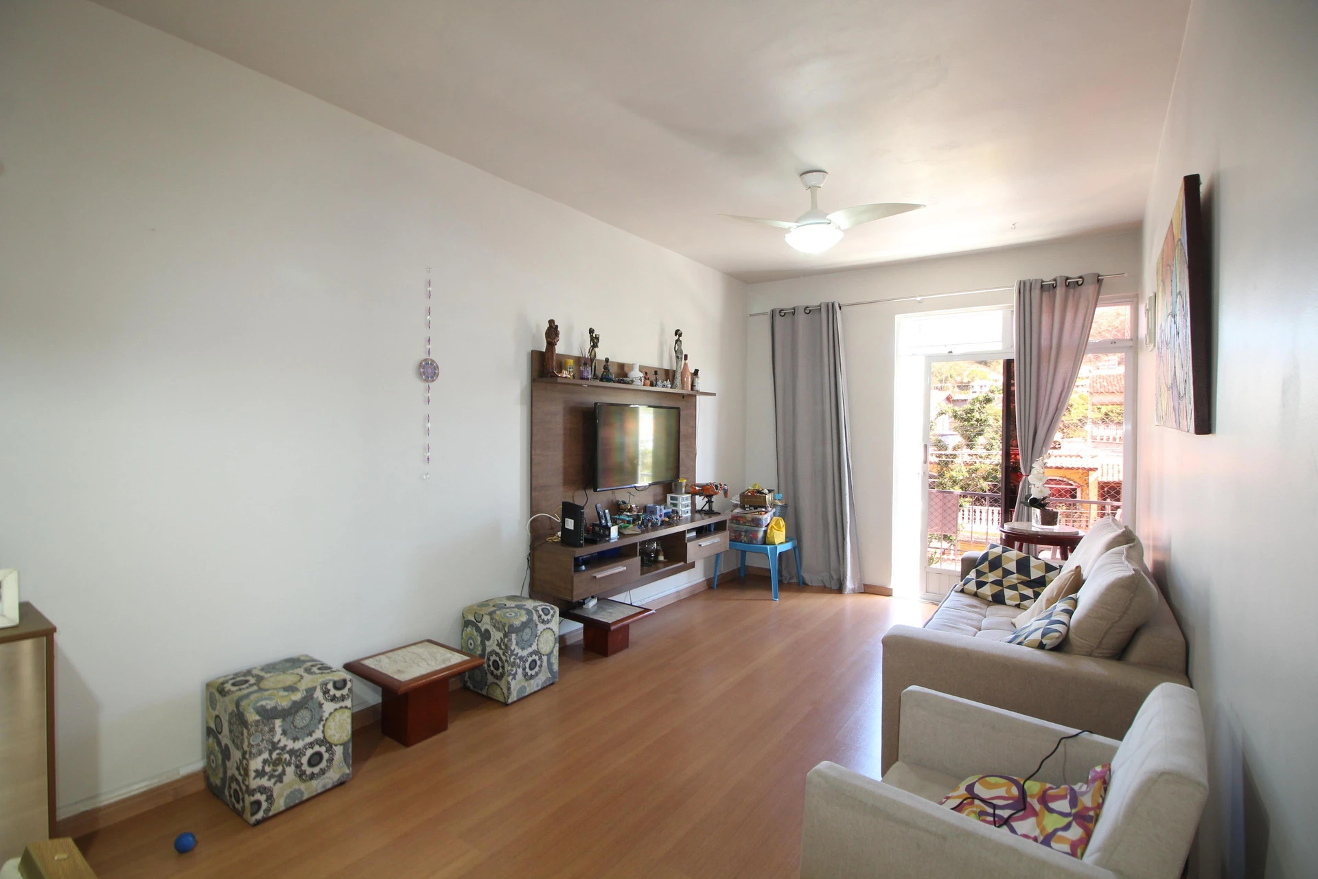 Furnished 2-bedroom apartment with 2 bathrooms — photo 17