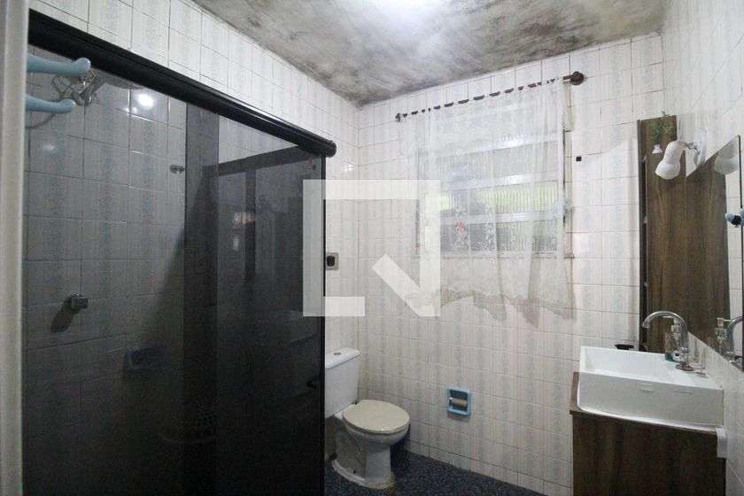 Unfurnished house with 3 bedrooms and private garden — photo 20