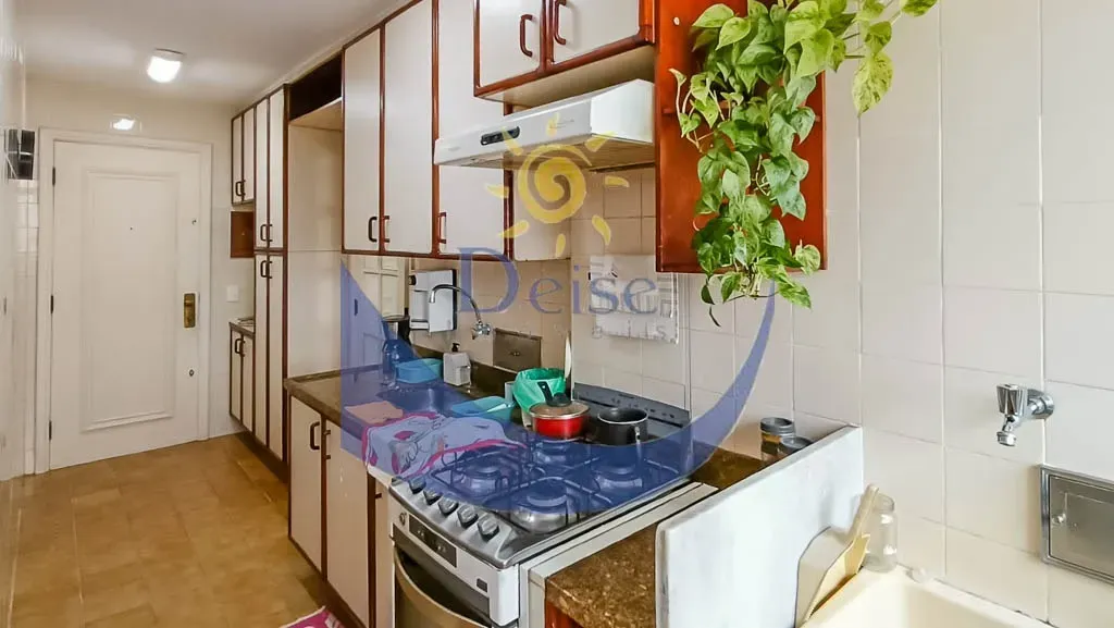 Furnished apartment, 80 m², with wood or laminate floors — photo 23