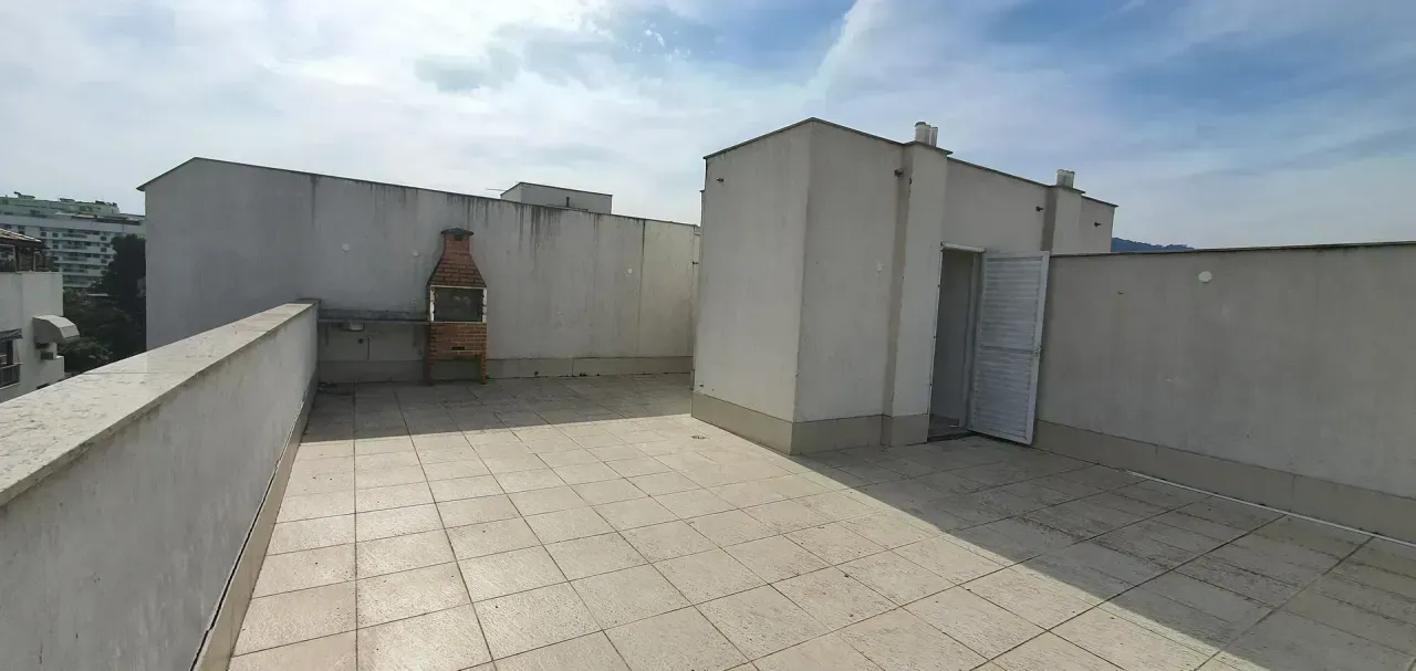 Apartment with 3 bedrooms, 3 bathrooms and balcony BBQ counter — photo 5