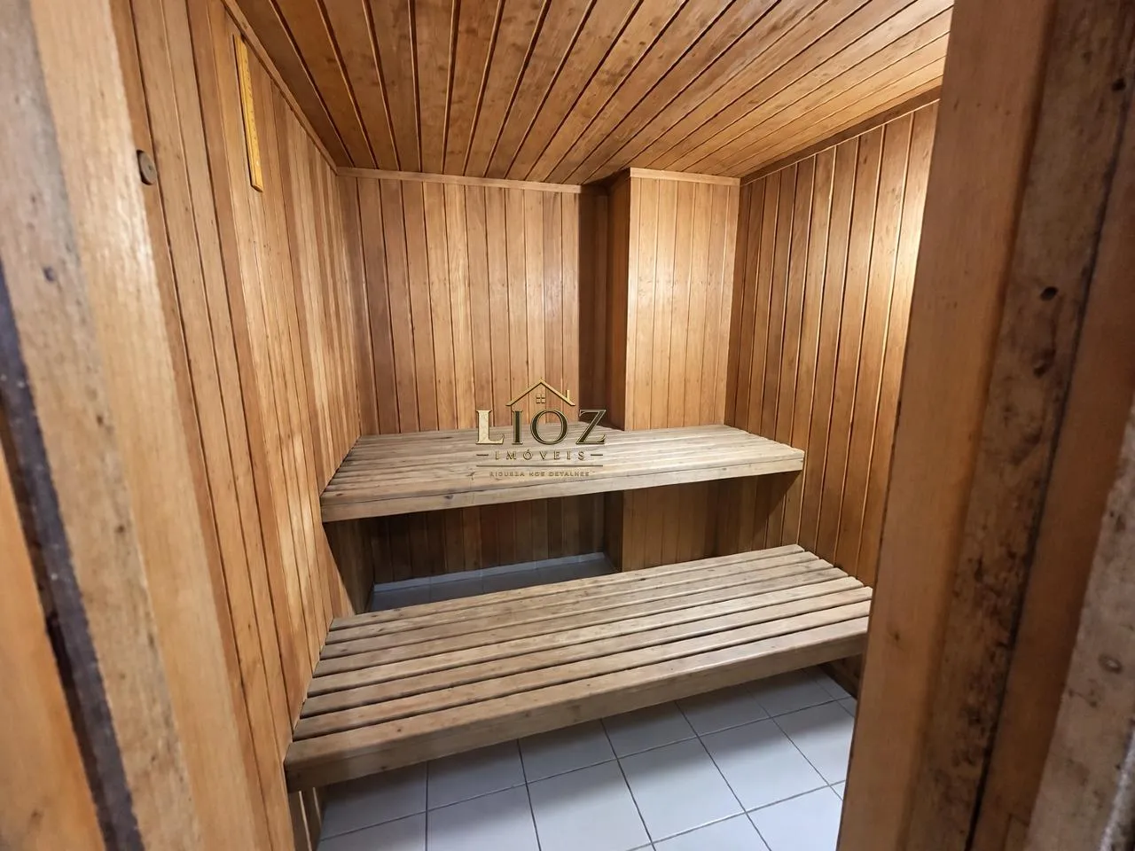 Apartamento de 4 quartos em condomínio com piscina — photo 20