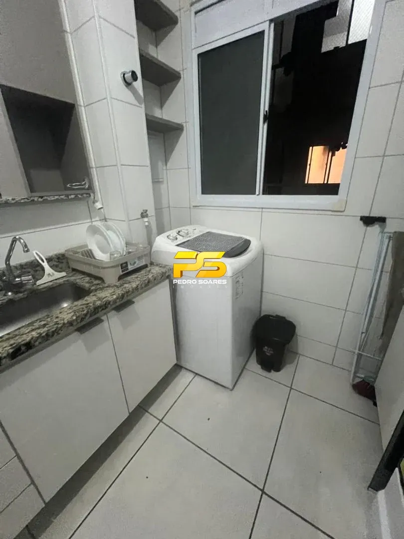 Apartamento mobiliado com 2 quartos e 1 banheiro — photo 11