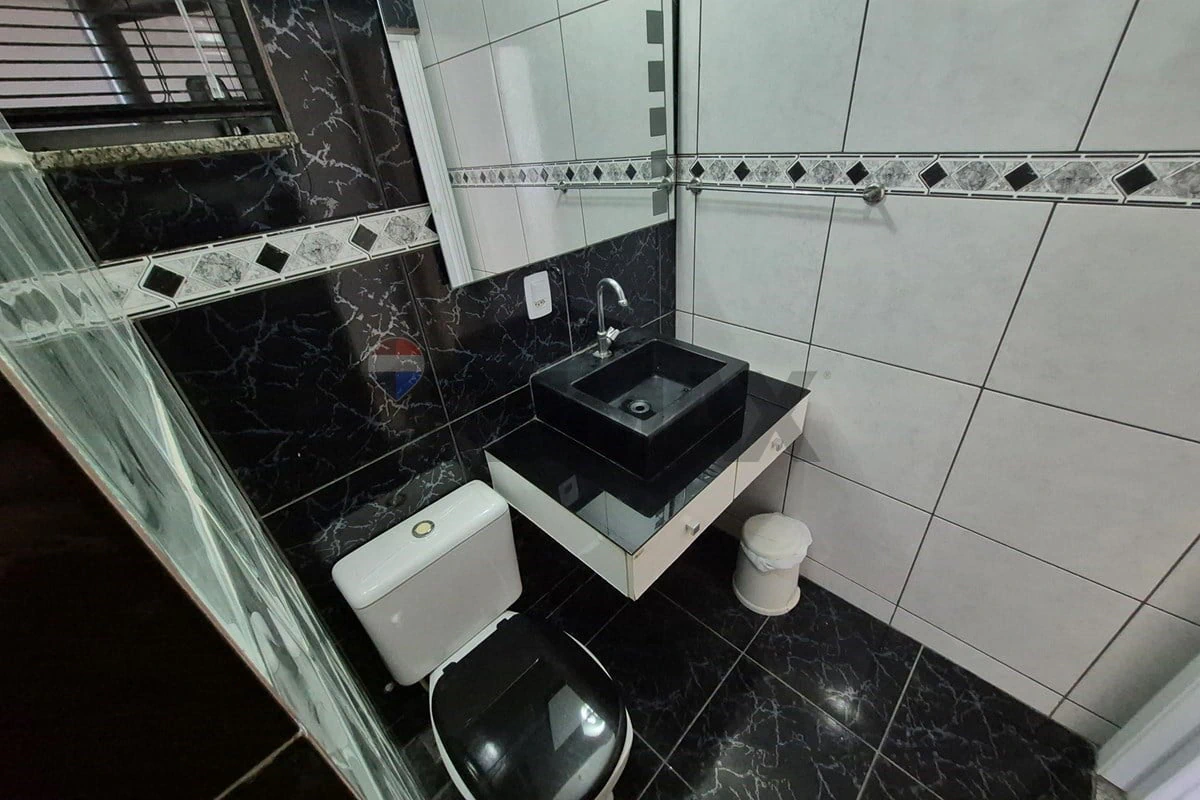 Unfurnished 3-bedroom apartment with 68 m² — photo 9