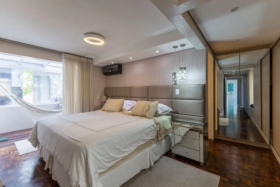 3-bedroom house with heated pool and independent office — photo 22