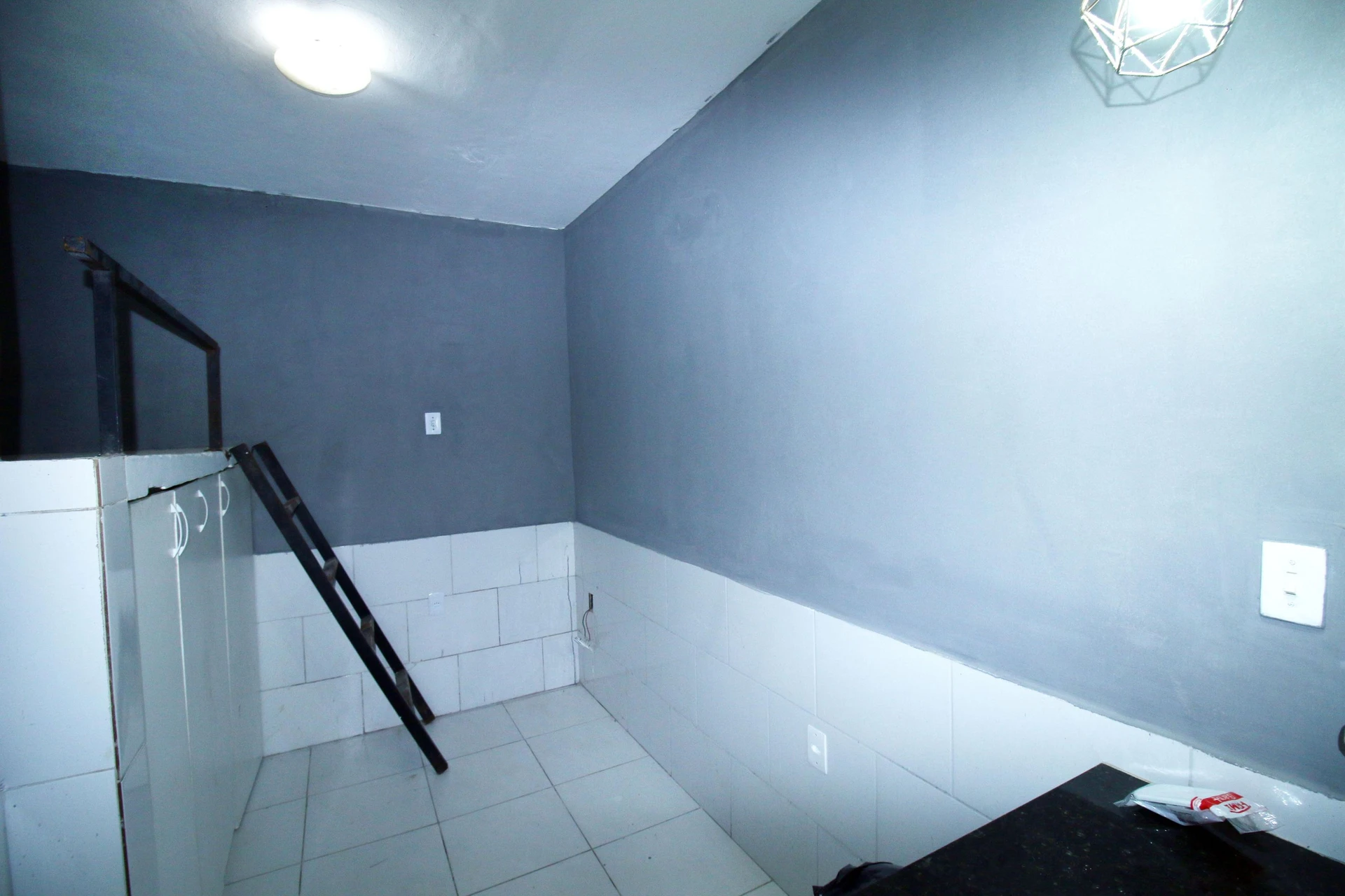 Unfurnished studio with 1 bedroom and a gas stove — photo 13