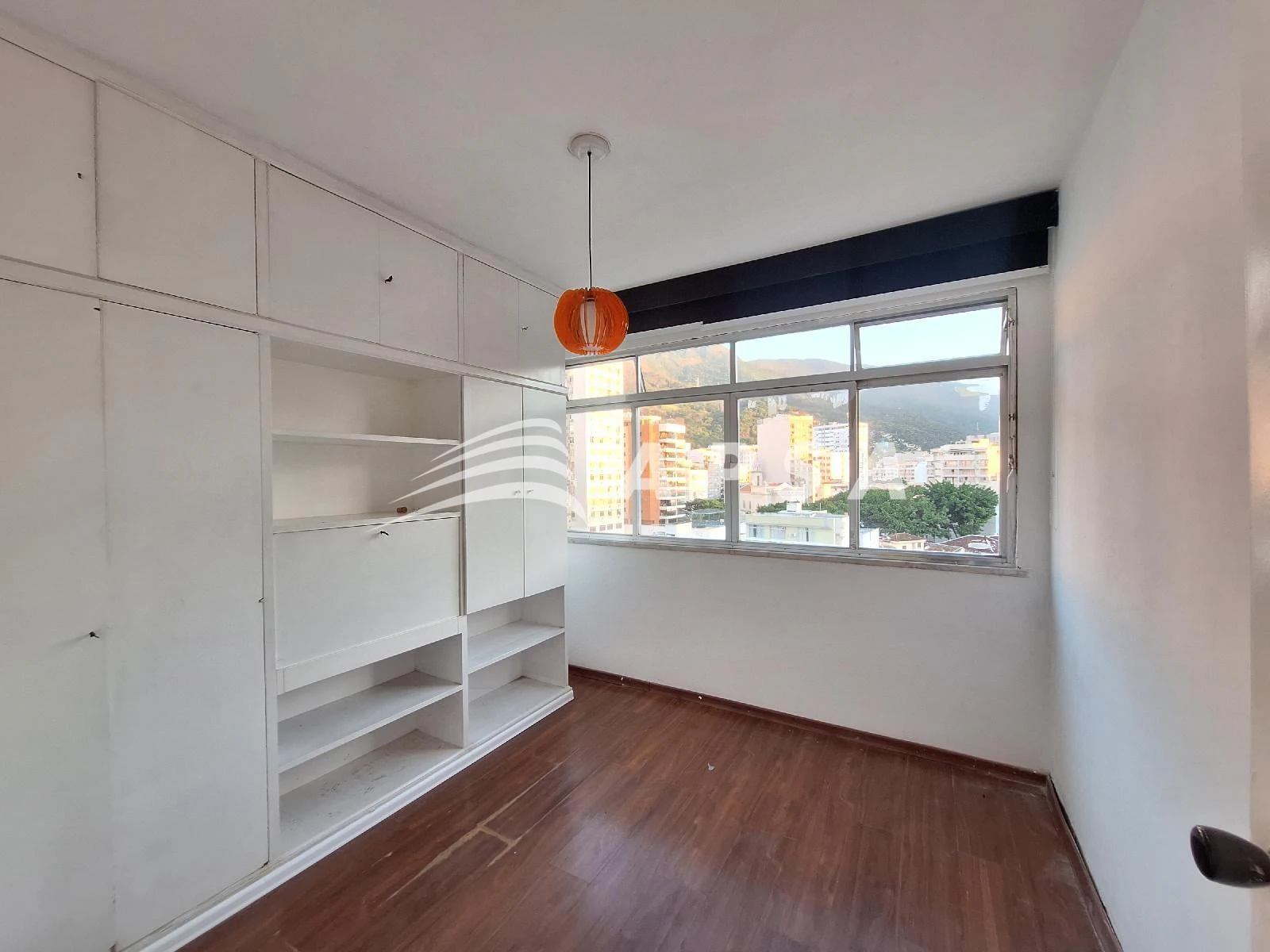 Mountain view in a 3-bedroom apartment, 120 m² — photo 3