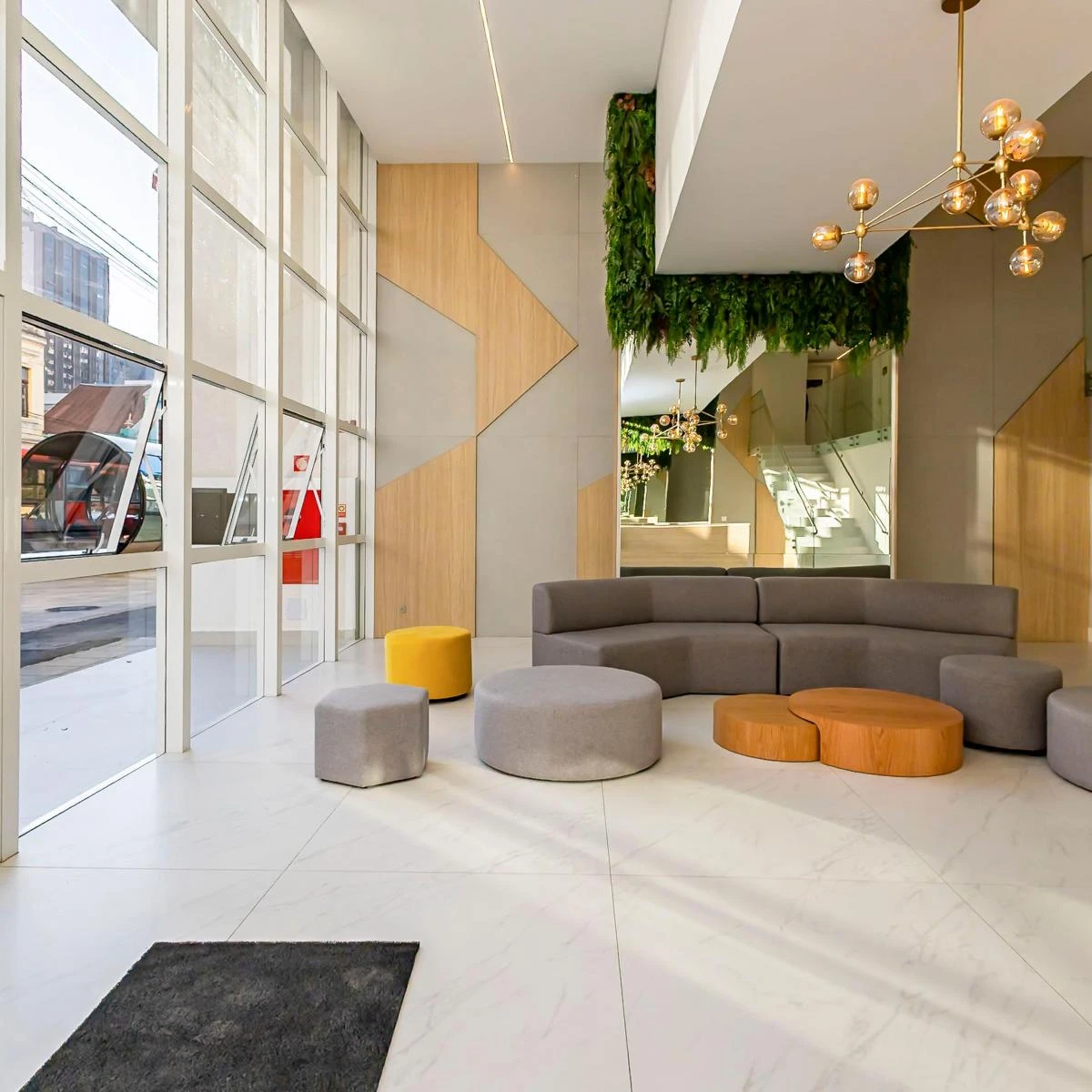 One-bedroom apartment in a building with a coworking space — photo 10