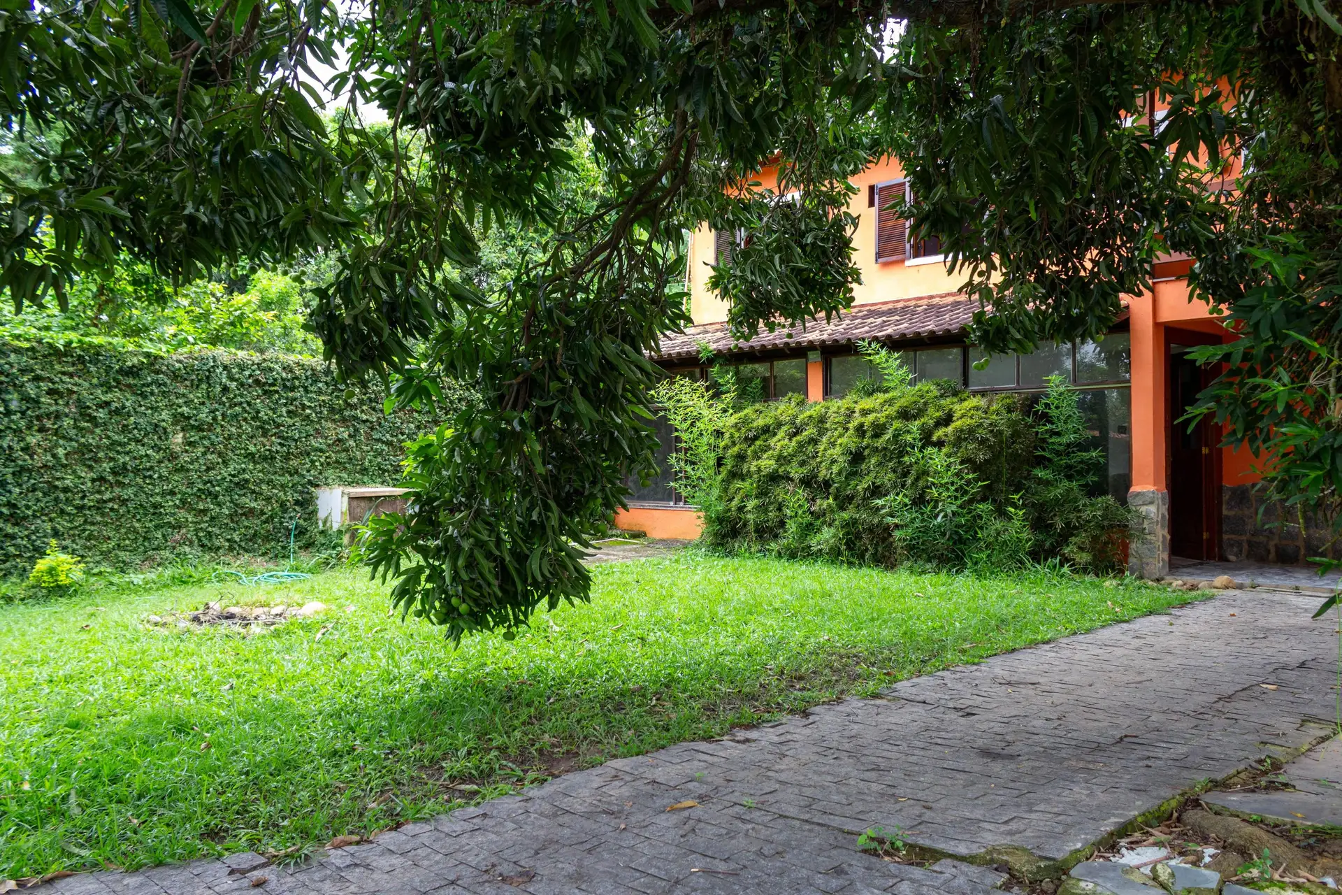 Casa de 3 dormitorios con bañera — photo 23