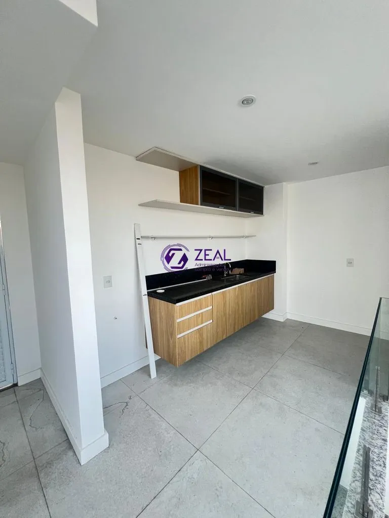 Apartment with 3 bedrooms and 5 bathrooms plus 3 parking spots — photo 31
