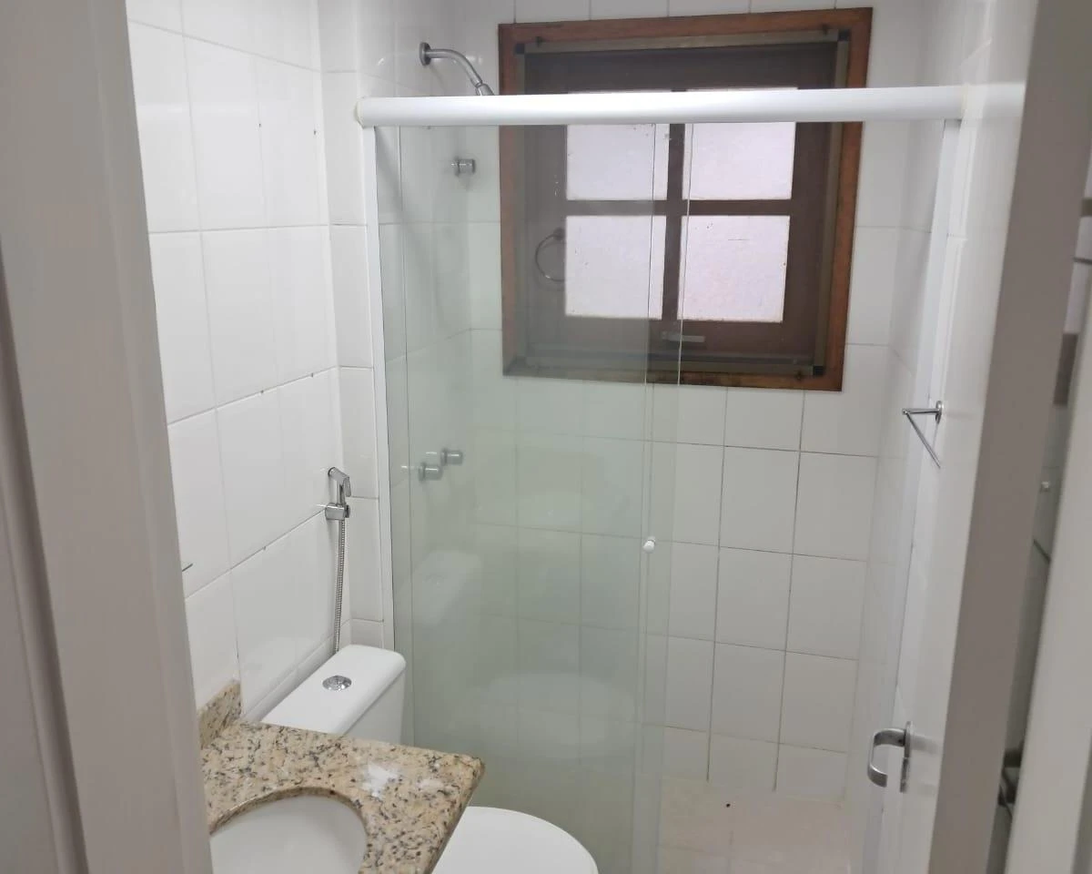 Duplex house with 4 bedrooms and an enclosed kitchen — photo 26