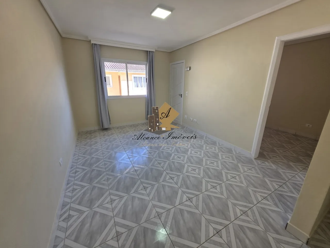 Condominium house with 2 bedrooms and 1 bathroom — photo 10