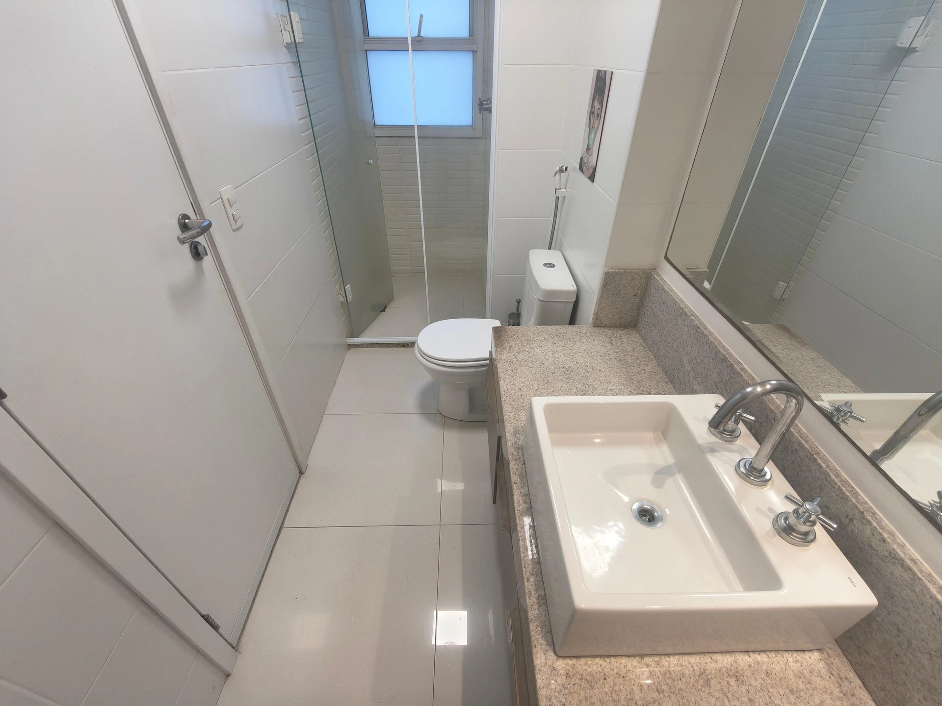 Apartamento mobiliado com 2 quartos e 3 banheiros — photo 13