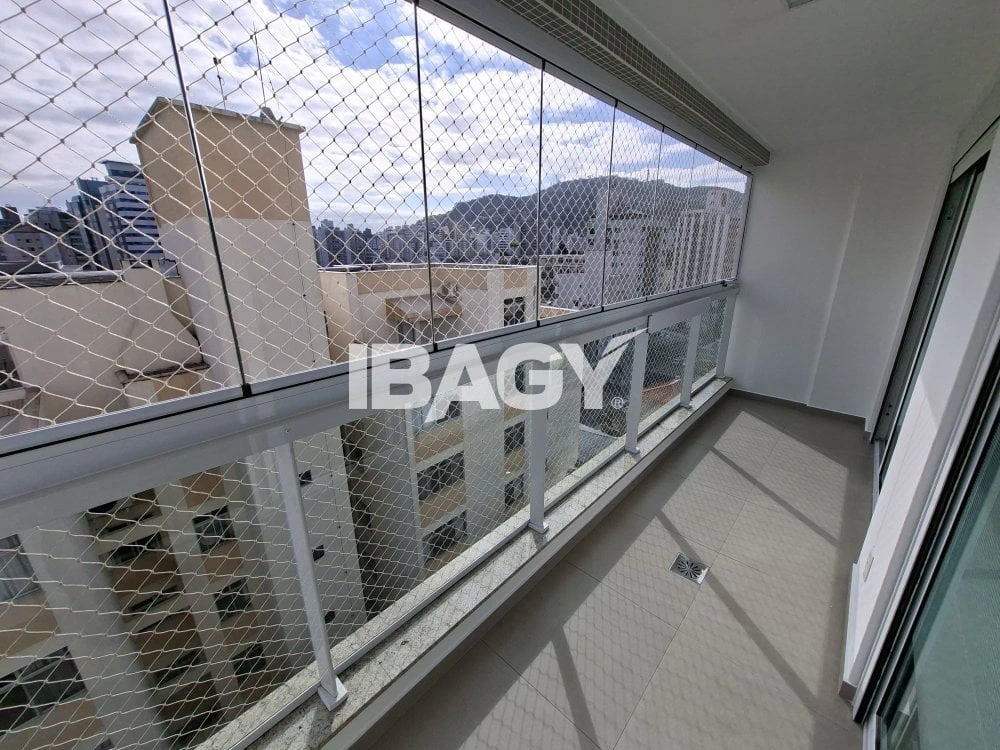 Apartamento de 1 dormitório com cozinha integrada e 2 vagas — photo 4