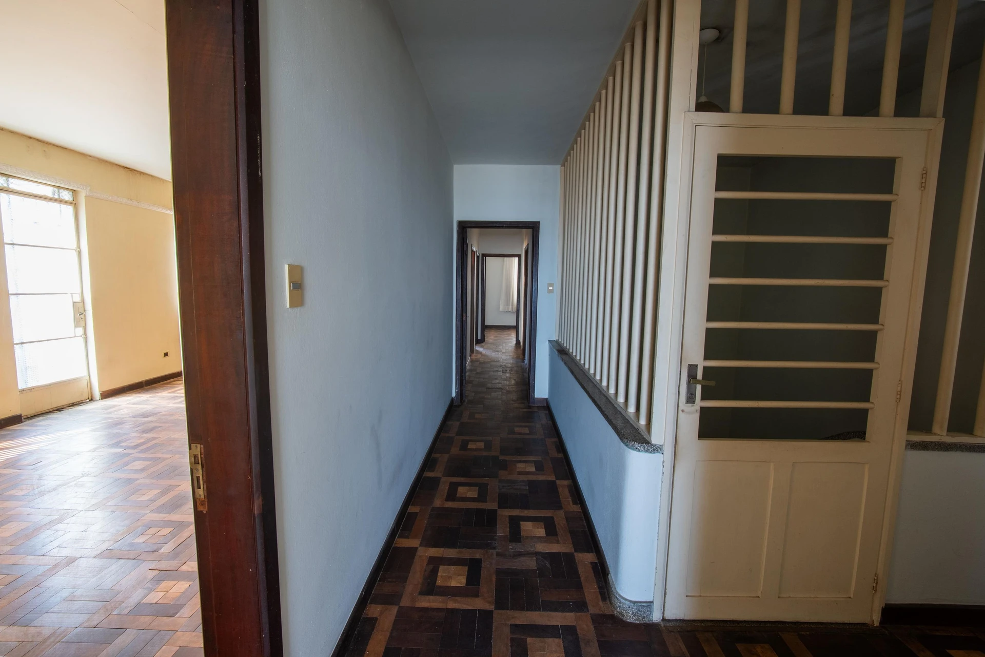 Apartamento con 3 dormitorios y 1 baño con jacuzzi del edificio — photo 15
