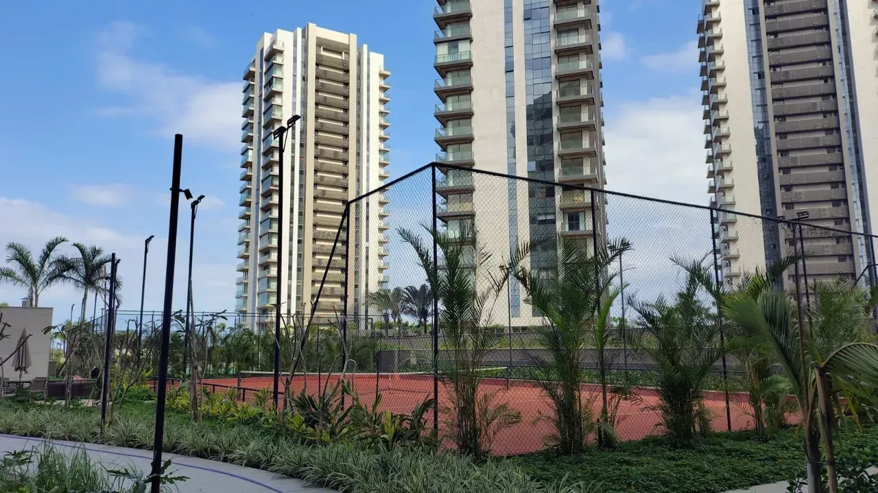 Apartamento com 3 suítes e varanda com vidro — photo 12