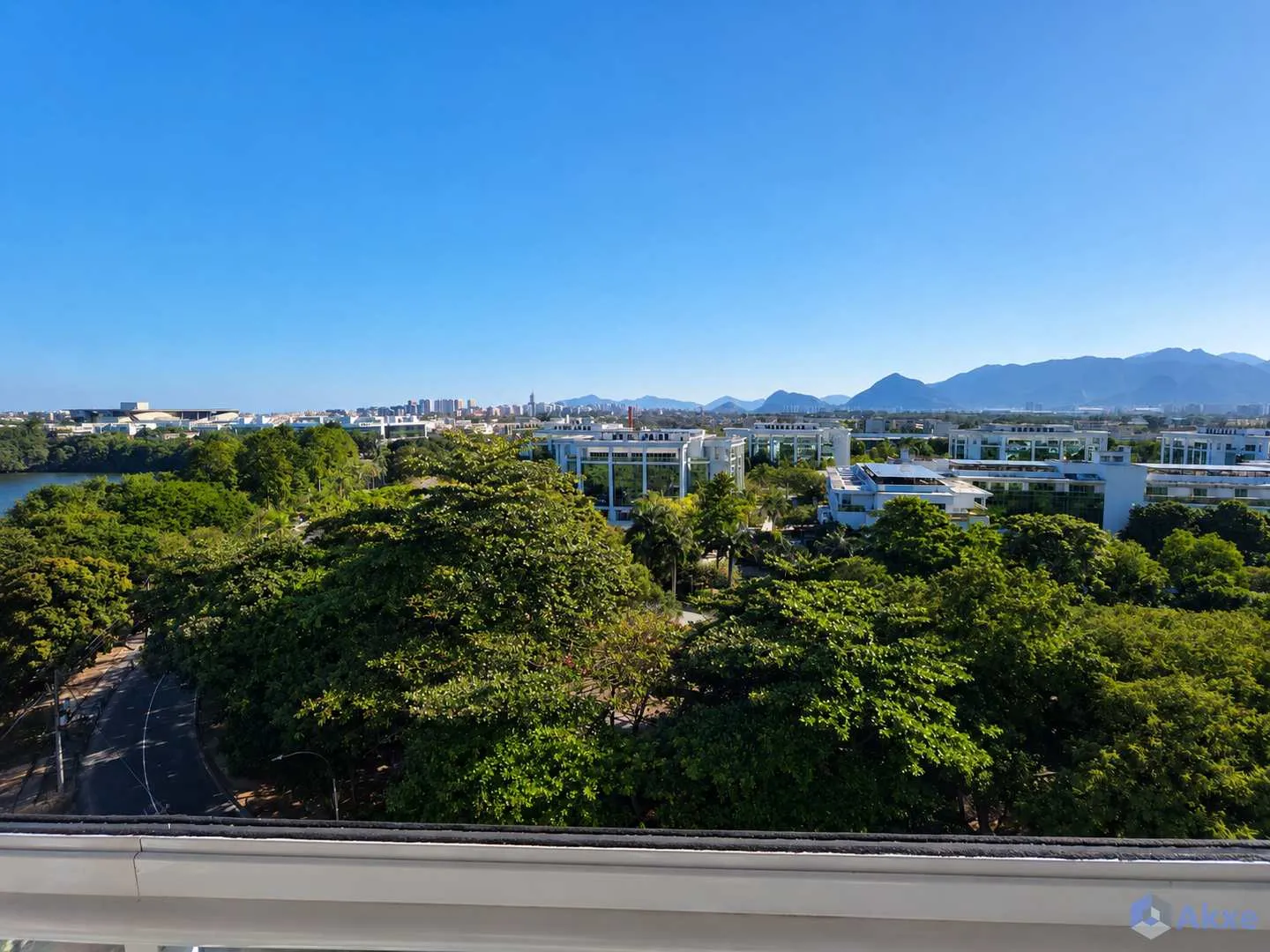 2-bedroom apartment with an en-suite and balcony grill — photo 6