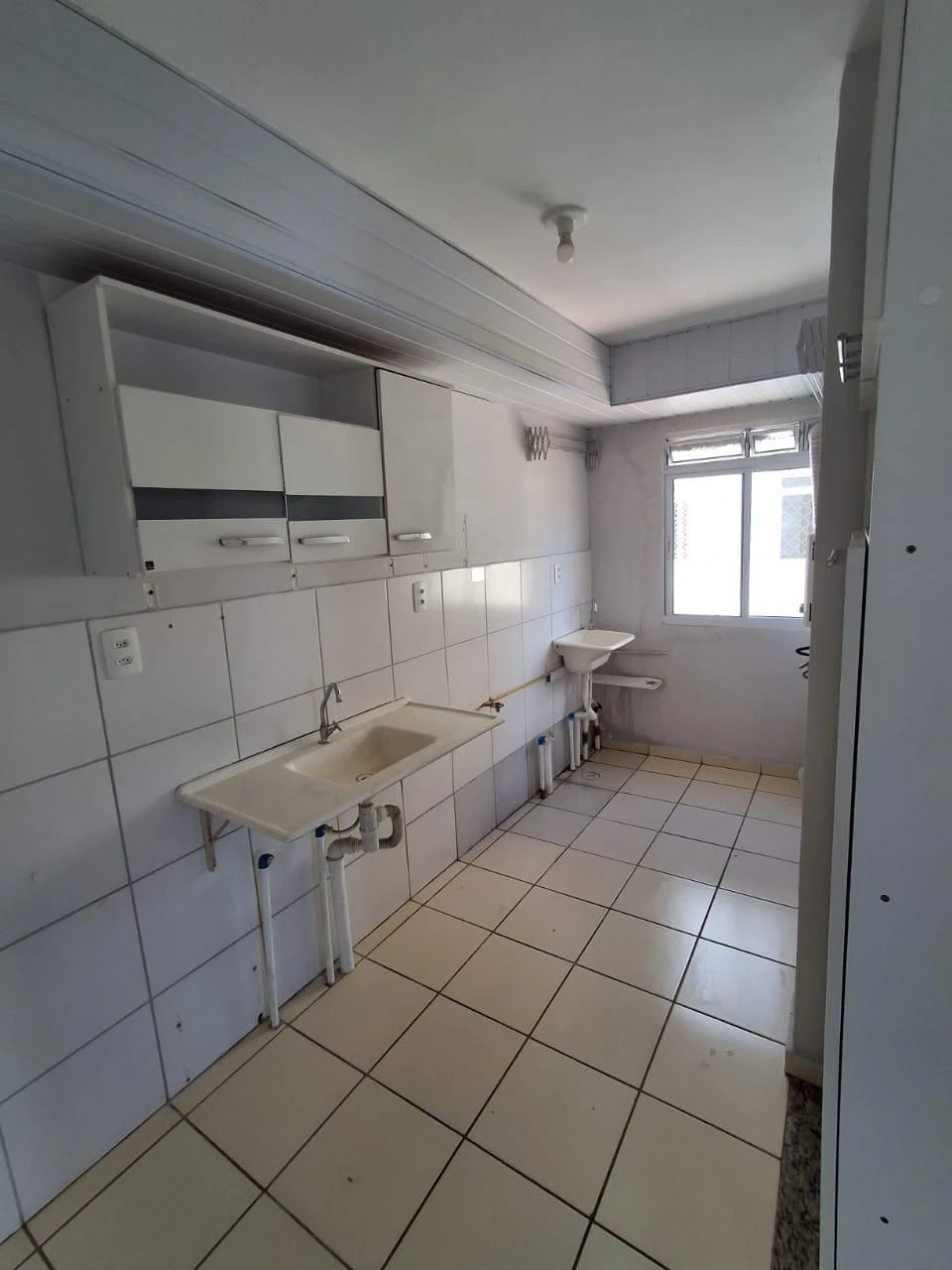 Apartamento de 2 quartos em condomínio com piscina — photo 11
