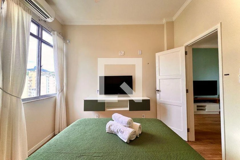 Mountain view in a one-bedroom apartment, 46 m² — photo 6