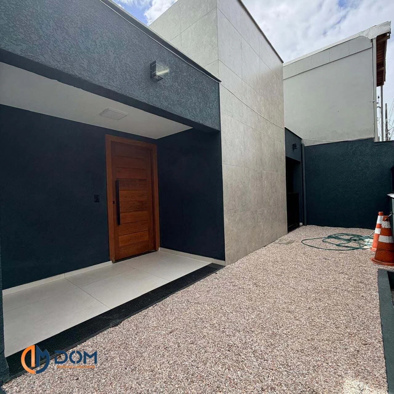 2-bedroom house with a washing machine in Florianópolis — photo 15