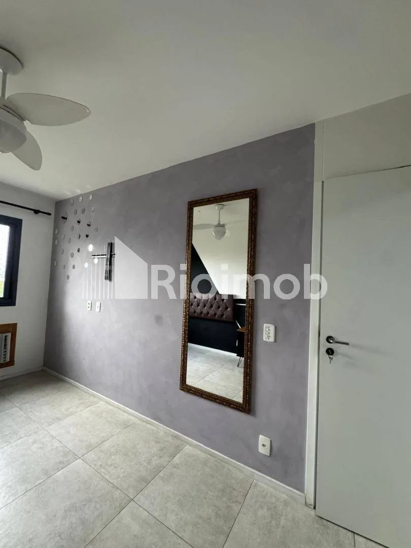 2-bedroom apartment with a mountain view — photo 6