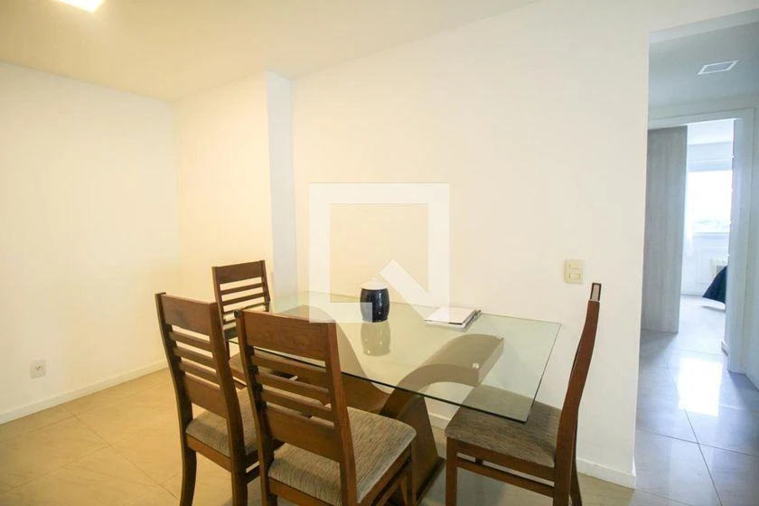 Apartamento mobiliado de 2 quartos com varanda e vaga — photo 18