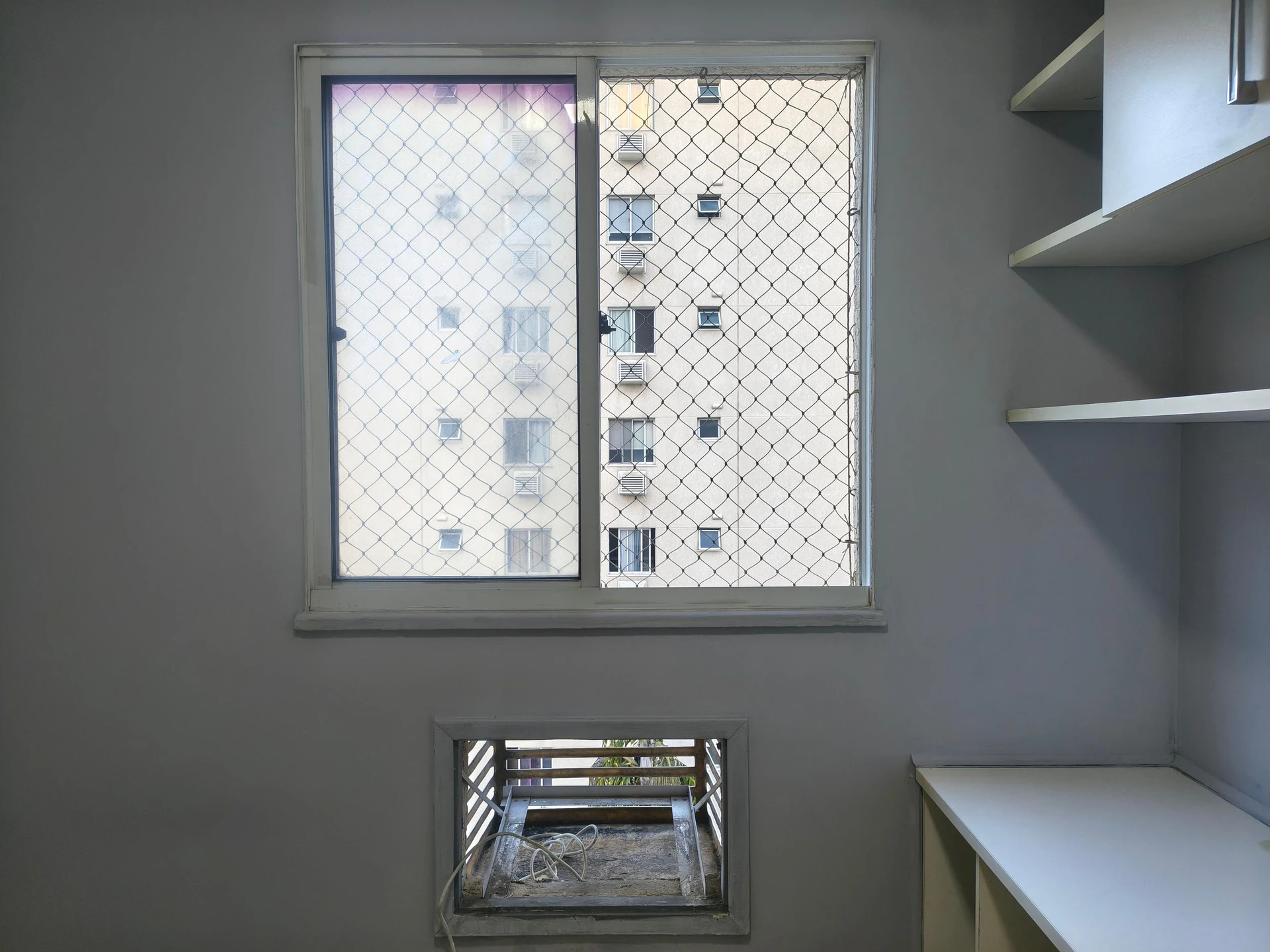 Home office in a 2-bedroom apartment, 50 m² — photo 16