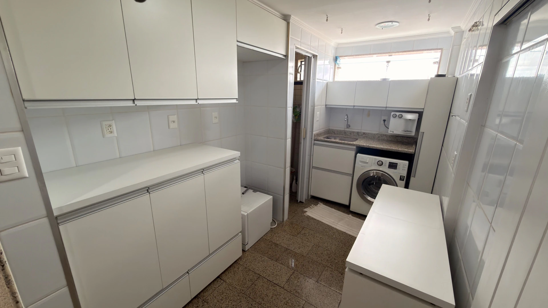 Apartamento, 99 m², com banheira — photo 9