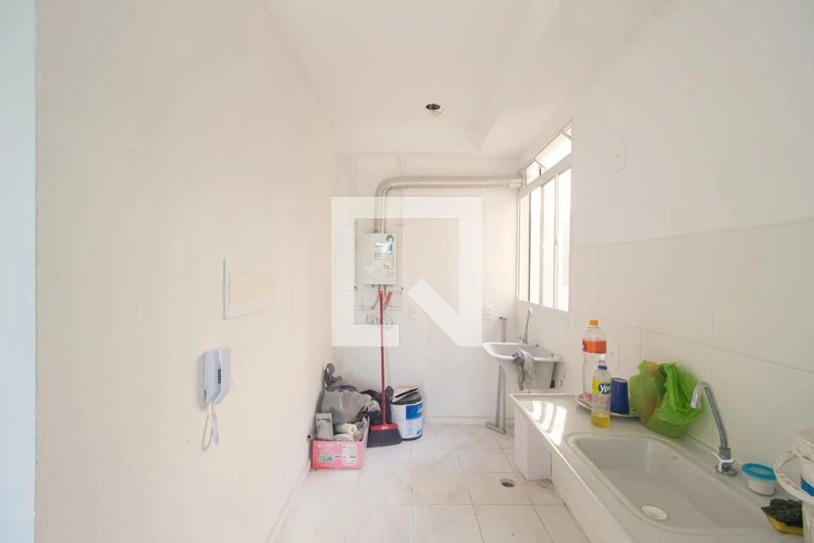 Apartamento com 2 quartos e 1 vaga, pisos de cerâmica — photo 7