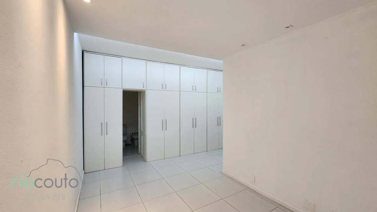 115 m² apartment with 3 bedrooms and a balcony — photo 11