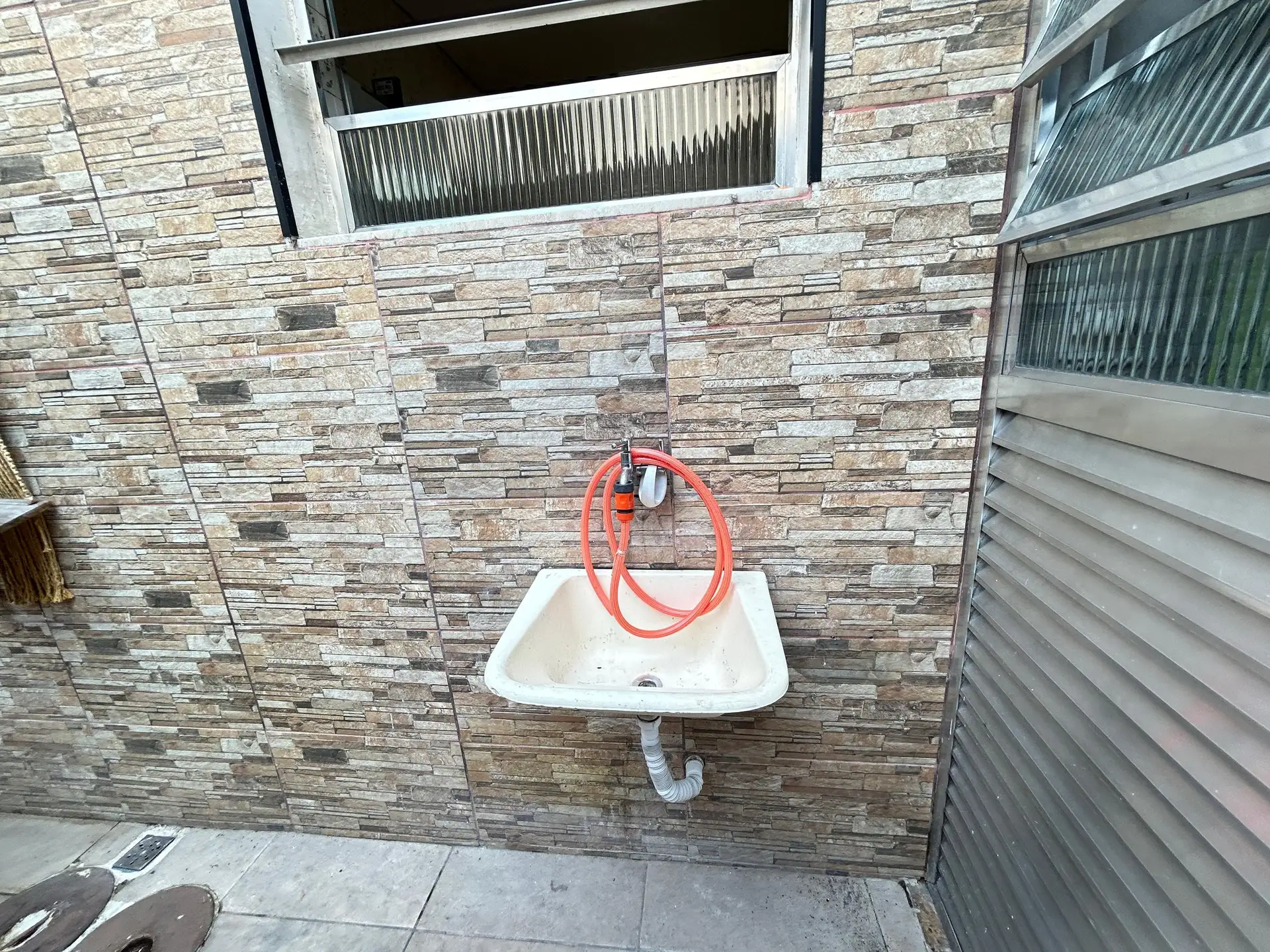 Furnished house with 1 bedroom and a balcony — photo 22