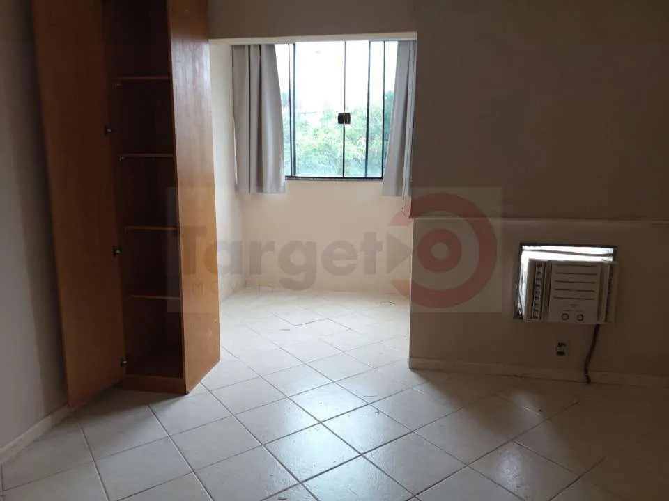 Home office in a 4-bedroom apartment, 230 m² — photo 22