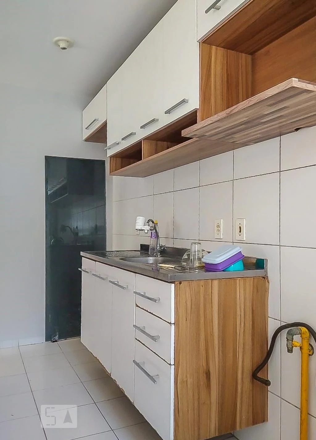 Квартира з 3 спальнями, 1 ванною та спільним басейном — photo 9