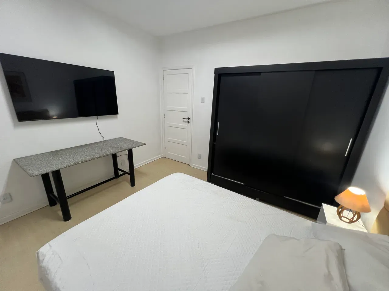Home office in a one-bedroom house — photo 2