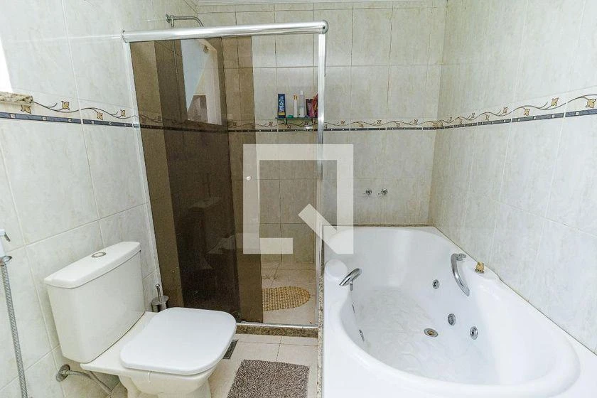 Casa mobiliada, 406 m², com banheira — photo 32