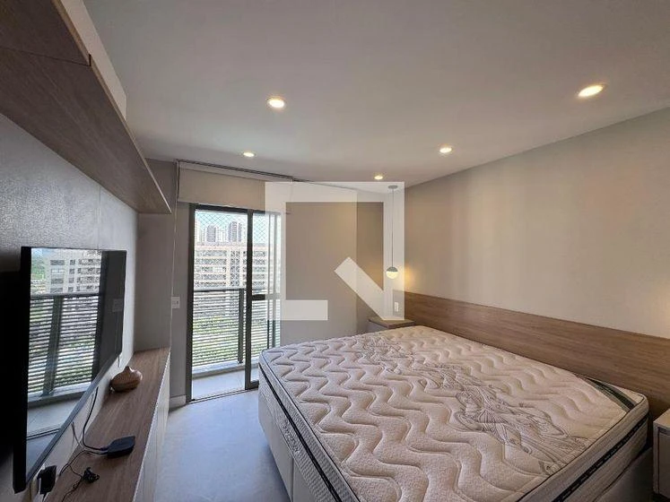 Квартира 125 м² с застеклённым балконом и рабочим местом — photo 13
