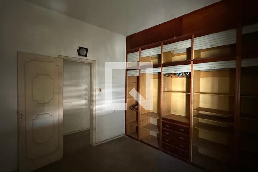 Mountain view in a 2-bedroom apartment, 110 m² — photo 12
