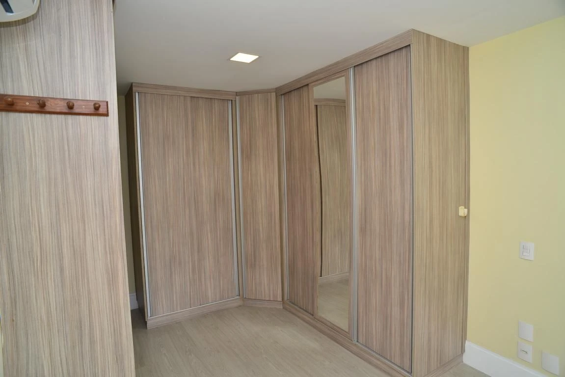 Ванна та 4 спальні: квартира 300 м² — photo 34