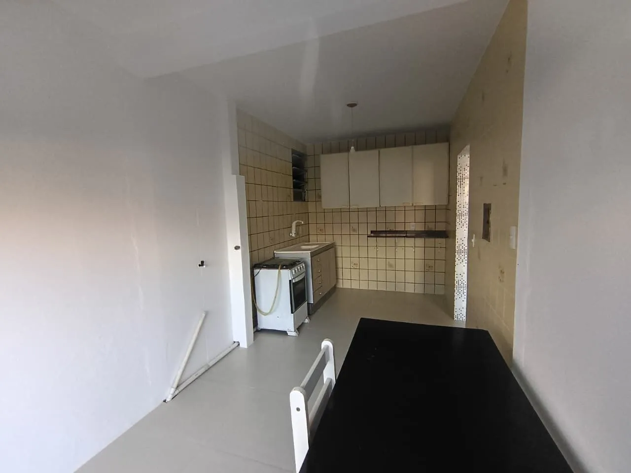 Apartamento com 2 quartos e varanda, 85 m²