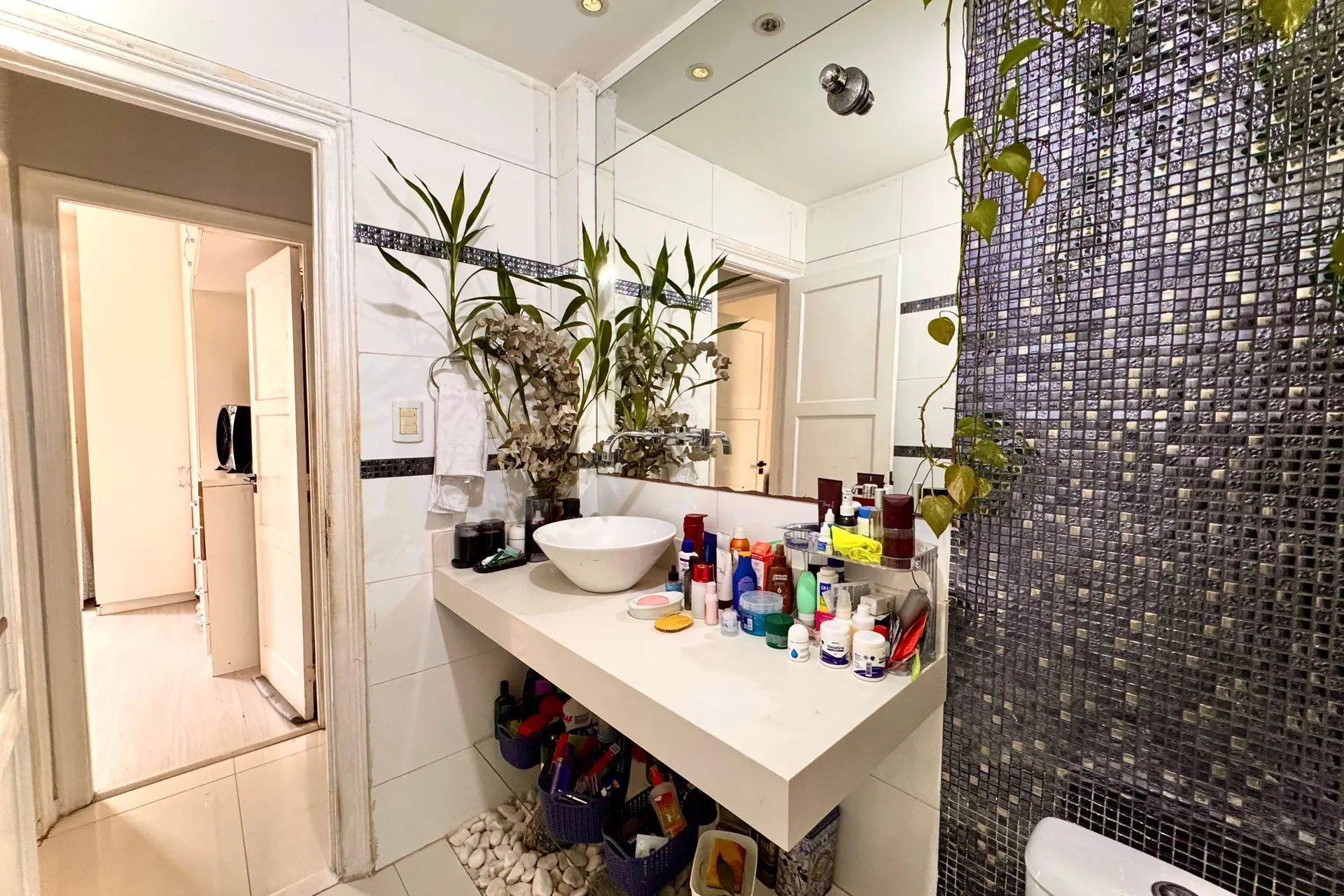 Furnished apartment, 85 m², with a home office — photo 17