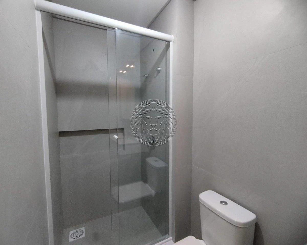 Пральна машина та 2 спальні: квартира 70 м² — photo 47