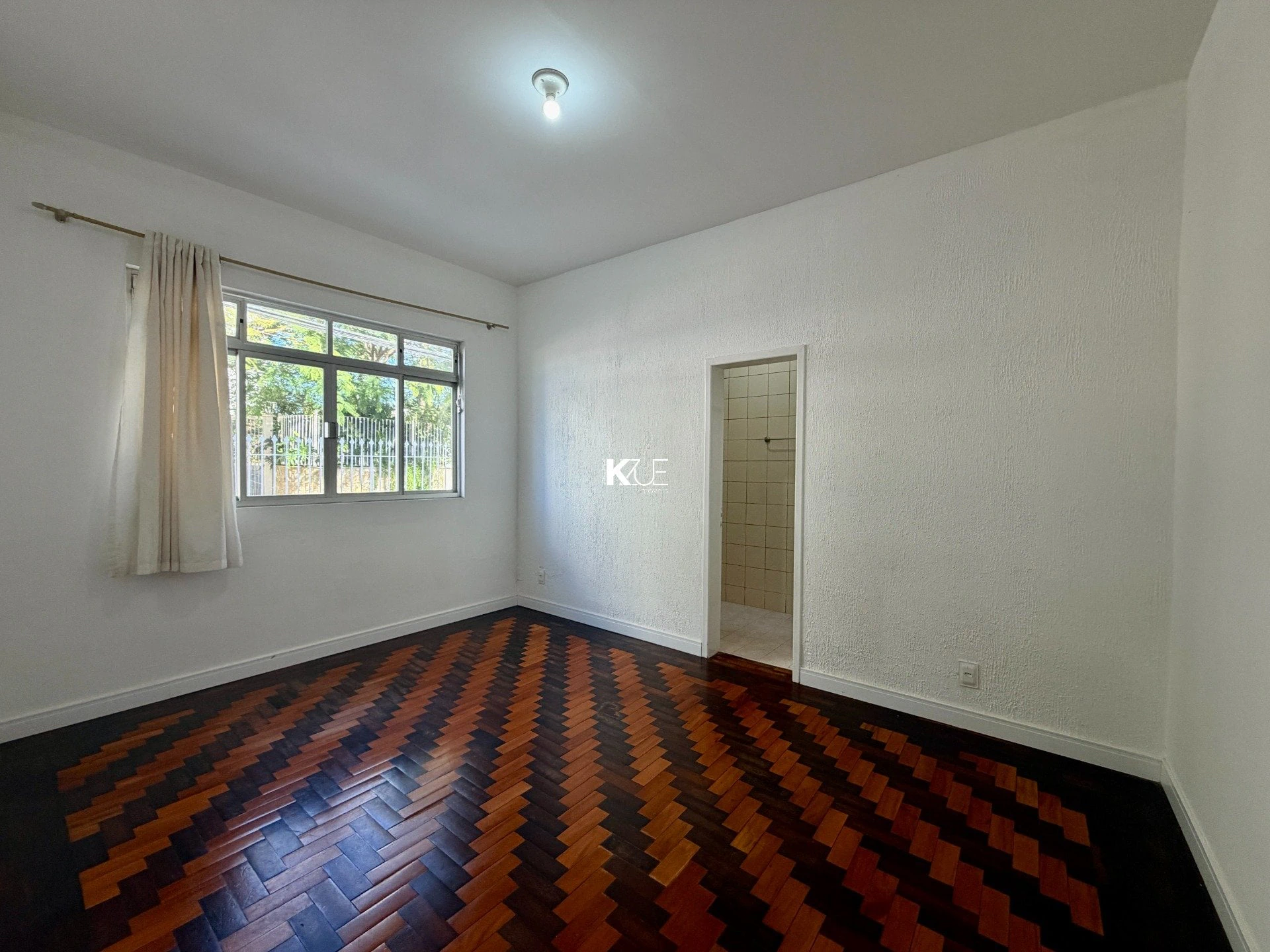 House with 3 bedrooms and private garden BBQ — photo 2