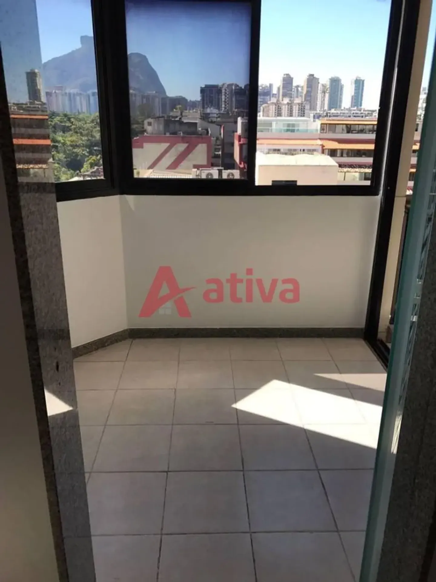 Apartamento de 2 quartos com suíte e 104 m² — photo 18