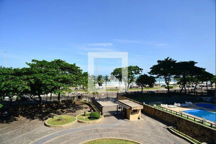 Furnished 4-bedroom apartment 145 m² with 2 parking spots — photo 29