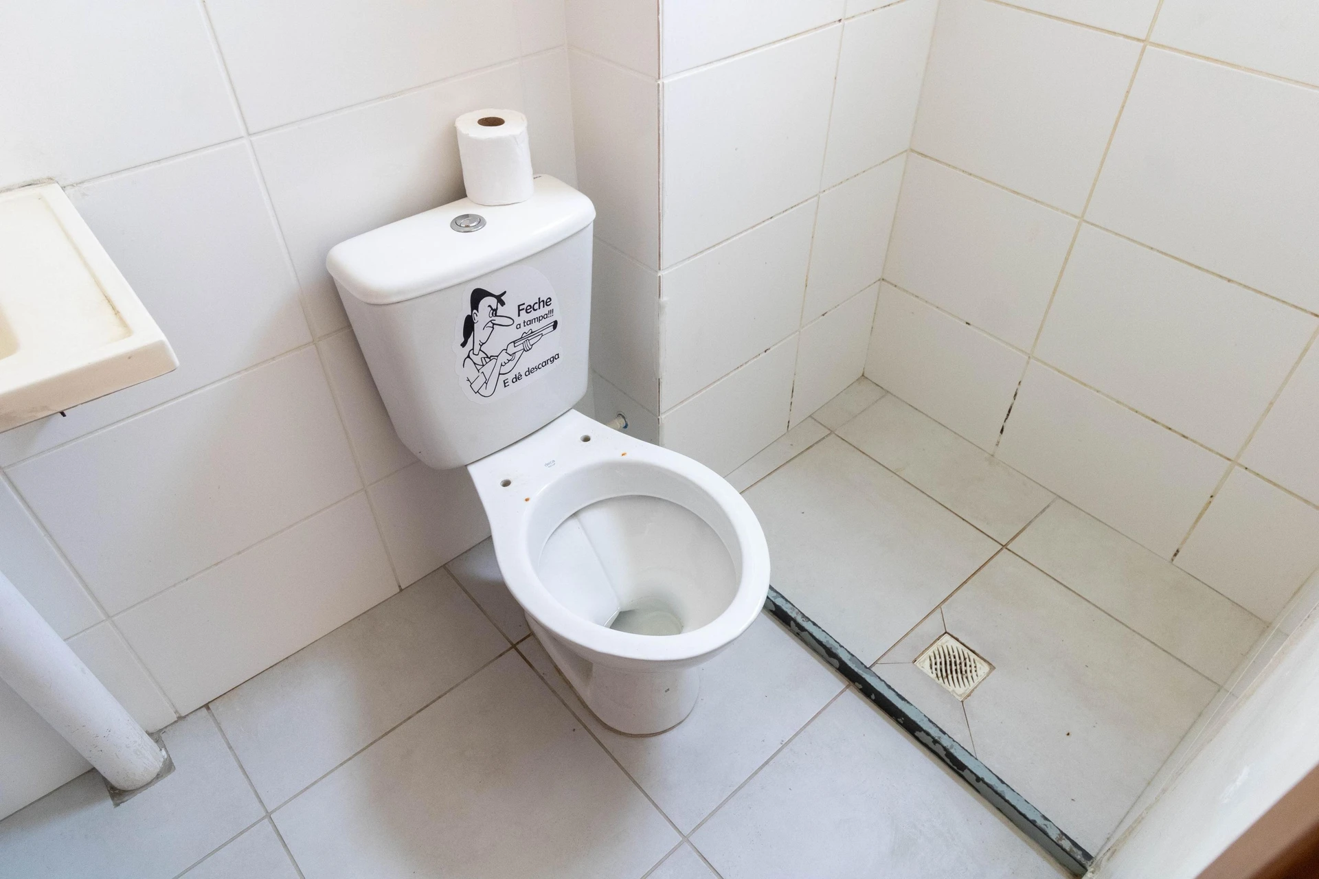 Балкон з грилем та 2 спальні: квартира 45 м² — photo 6