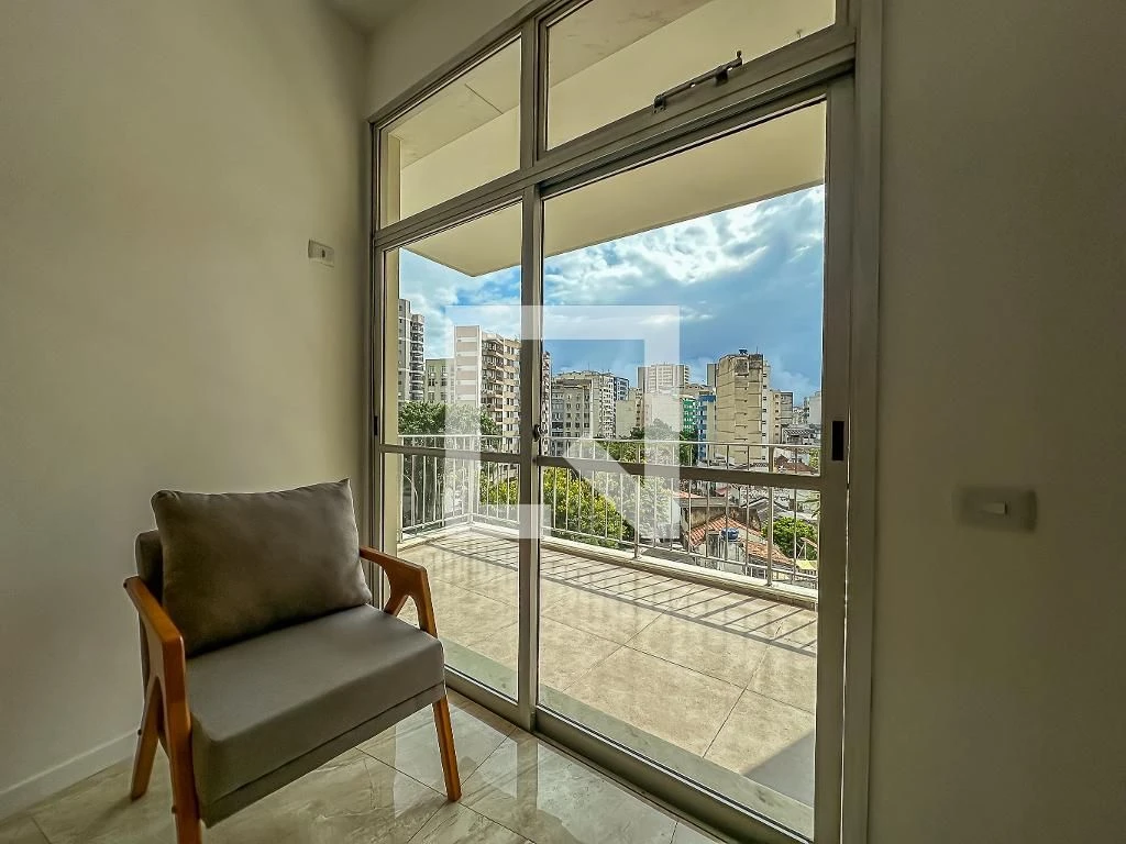 Apartamento de 1 quarto com máquina de lavar, Laranjeiras — photo 2