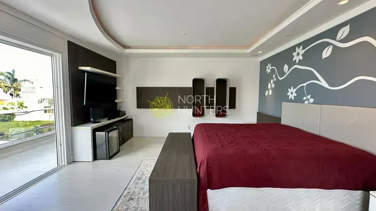 Furnished house with 9 bedrooms and a gas open kitchen — photo 56