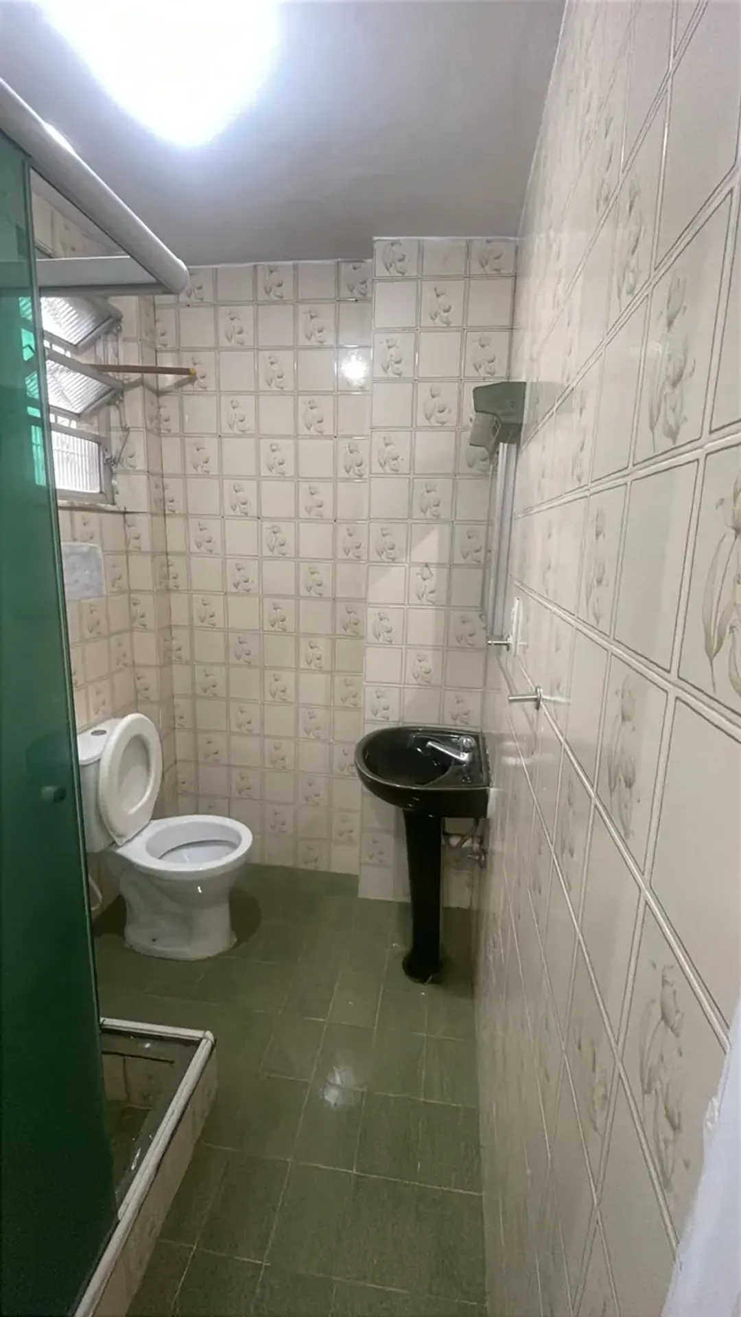 Apartamento de 2 quartos em condomínio com academia — photo 12