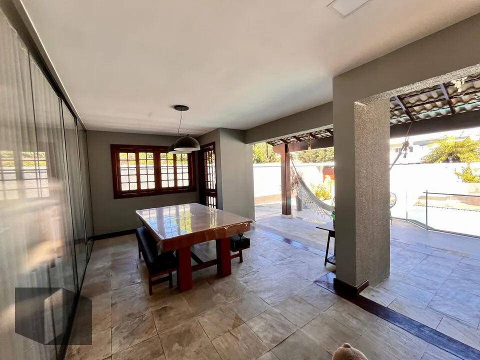 Furnished house with 5 bedrooms and 5 bathrooms — photo 16